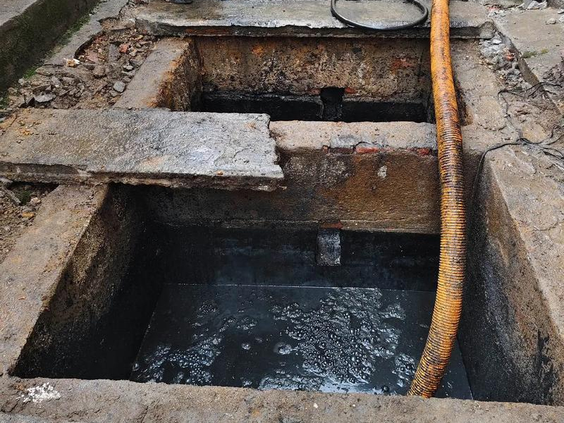永宁清理化粪池